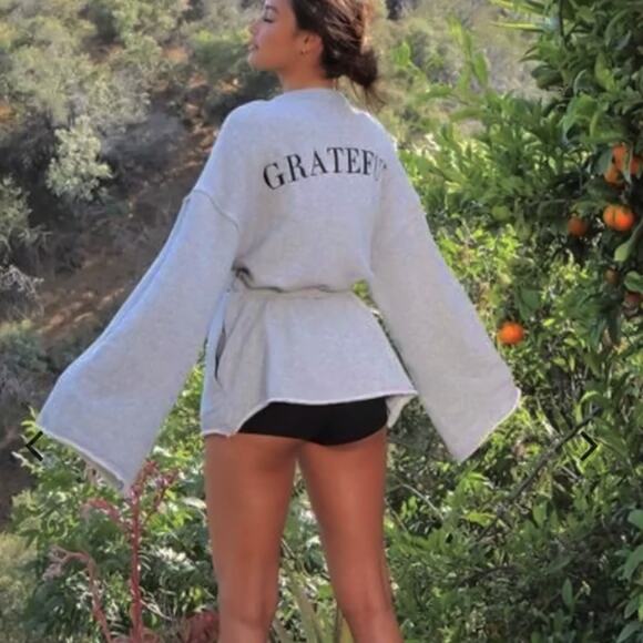 SPIRITUAL GANGSTER Grateful Embroidered Wrap Kimono Sweatshirt XS - Picture 2 of 11